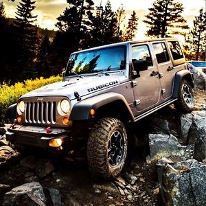 Meet your Posher, Jose